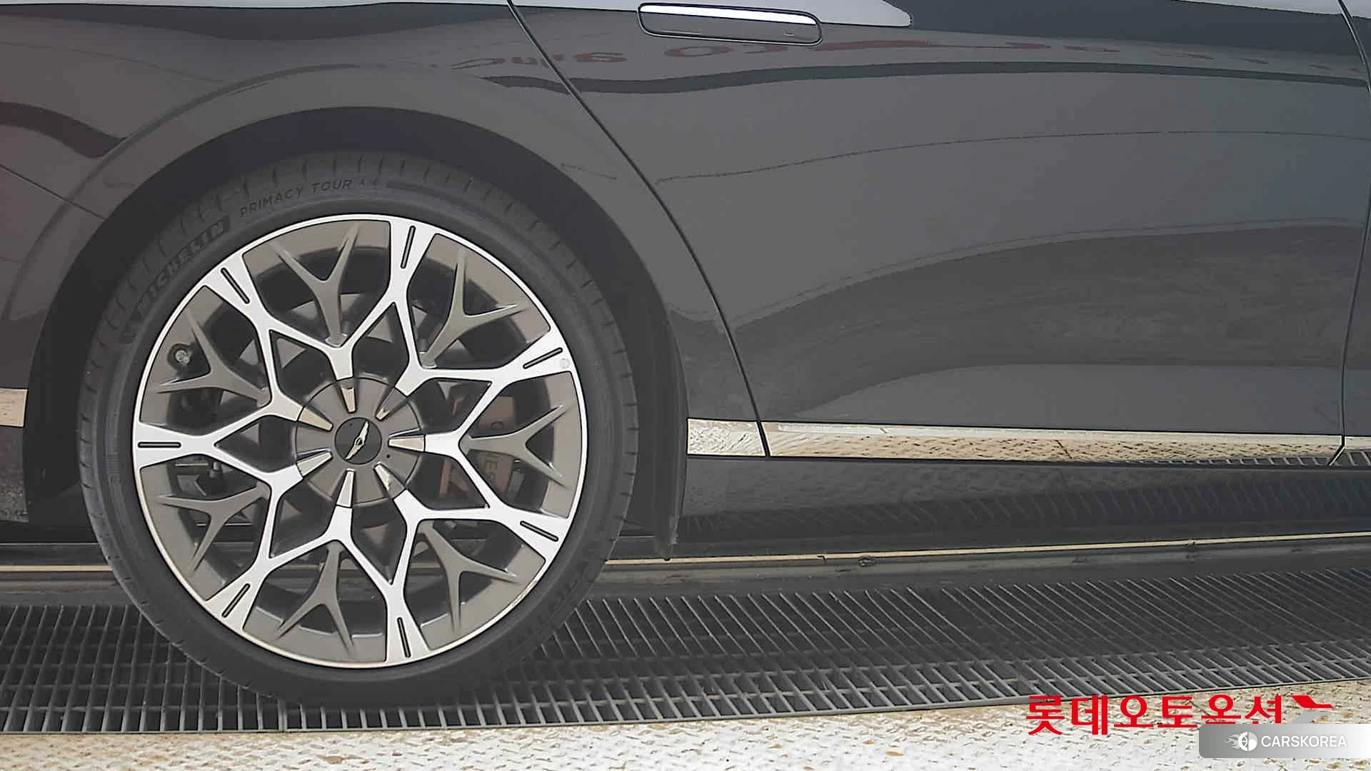 Hyundai G90 id 5001045 из Кореи 16