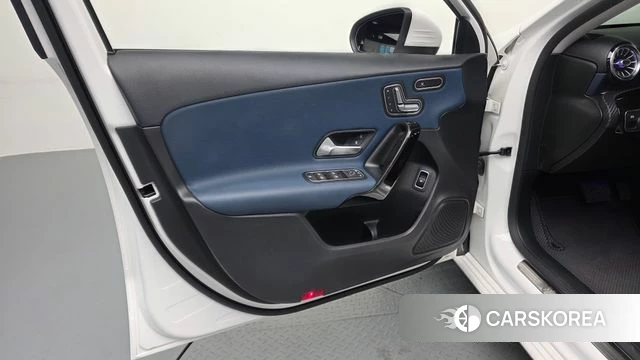 Mercedes-Benz A-Class W177 id 4959789 из Кореи 16