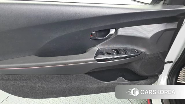Hyundai Veloster (JS) id 4780924 из Кореи 16
