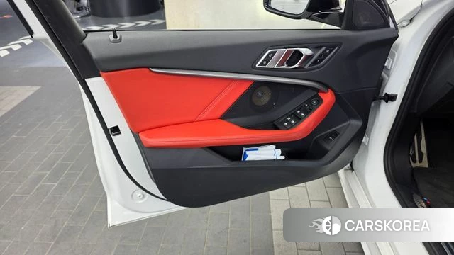 BMW 1 Series (F40) id 4992236 из Кореи 16