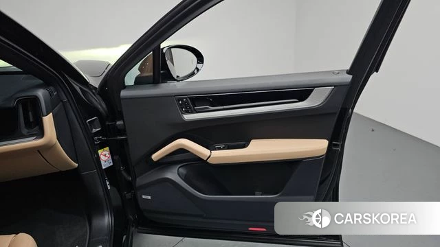 Porsche Cayenne (PO536) id 4533155 из Кореи 16
