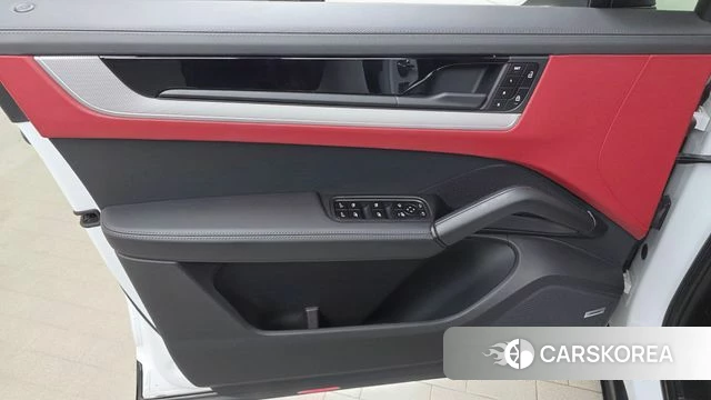 Porsche Cayenne (PO536) id 4773811 из Кореи 16