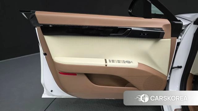 Hyundai Grandeur Hybrid (GN7) id 4767638 из Кореи 16