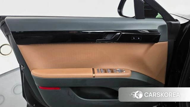 Hyundai Grandeur (GN7) id 5011761 из Кореи 16