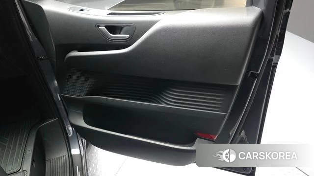 Hyundai Staria id 4784439 из Кореи 16