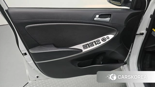 Hyundai Accent (New type) id 4900559 из Кореи 16