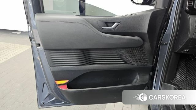 Hyundai Staria id 5022635 из Кореи 16