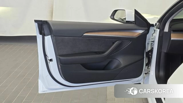 Tesla Model 3 id 5034226 из Кореи 16
