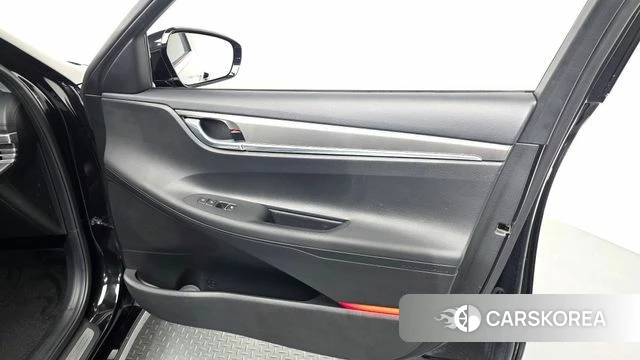 Hyundai The New Grandeur IG id 4959516 из Кореи 16