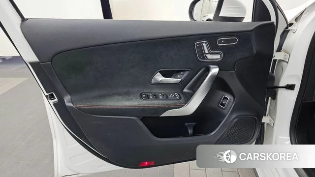 Mercedes-Benz A-Class W177 id 5047279 из Кореи 16