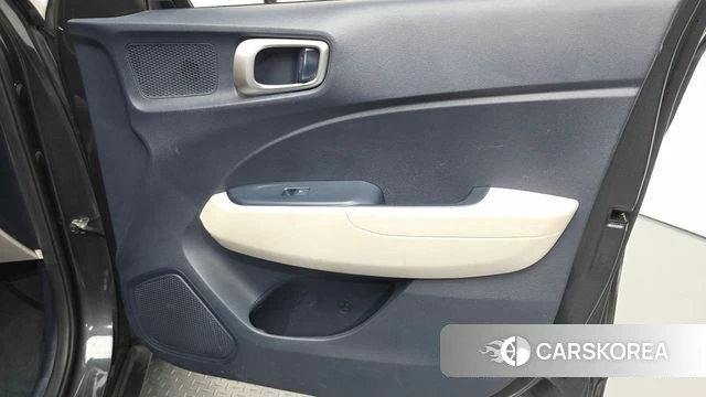 Hyundai Venue id 4759738 из Кореи 16