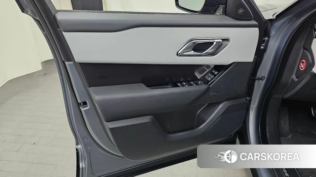 Land Rover Range Rover Velar id 4927988 из Кореи 16