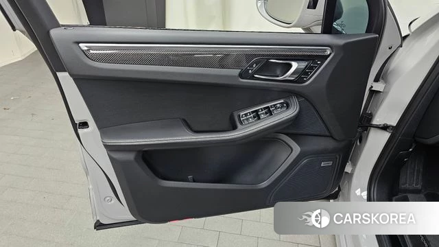 Porsche Macan id 4996268 из Кореи 16