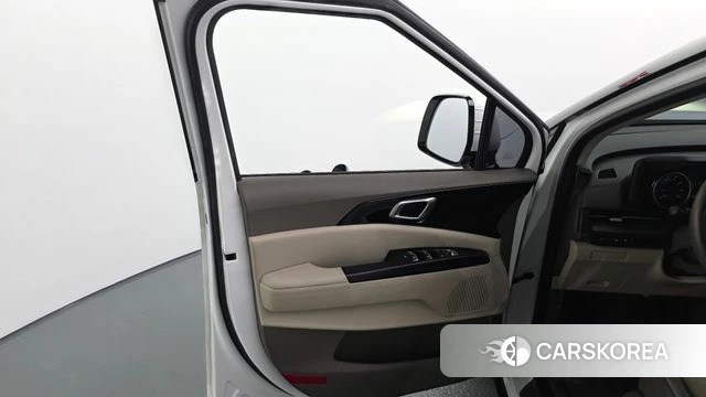 Kia Carnival 4th generation id 4986413 из Кореи 16