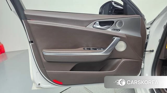Kia Stinger id 5035598 из Кореи 16