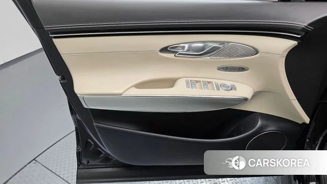 Genesis GV70 id 5021958 из Кореи 16