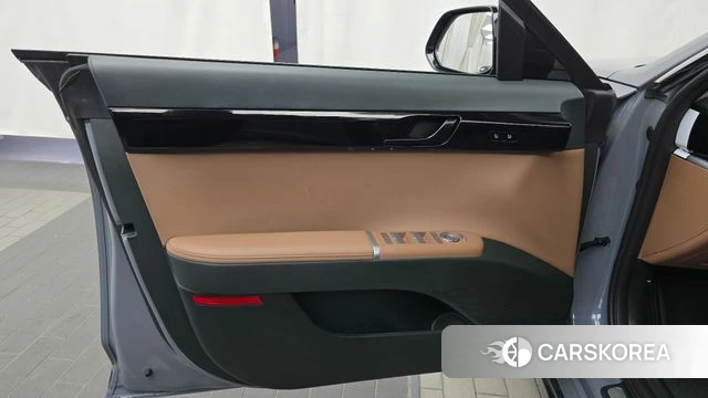 Hyundai Grandeur Hybrid (GN7) id 5052056 из Кореи 16