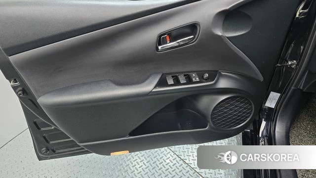 Toyota Prius 4th Generation id 4966383 из Кореи 16