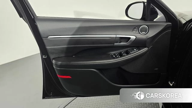 Hyundai Sonata D Edge (DN8) id 5026424 из Кореи 16