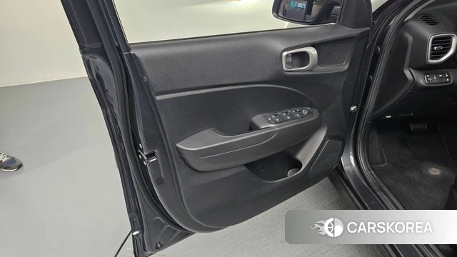 Hyundai Venue id 5017586 из Кореи 16