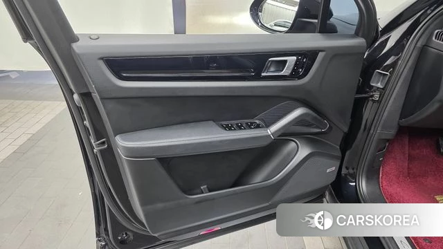 Porsche Cayenne (PO536) id 4683252 из Кореи 16