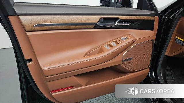 Genesis G90 id 5035741 из Кореи 16