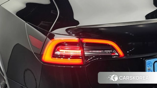 Tesla Model 3 id 4586805 из Кореи 16