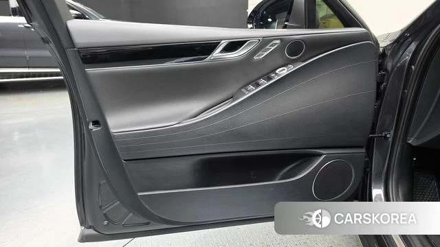 Genesis G80 (RG3) id 5035223 из Кореи 16