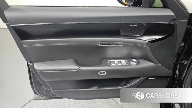 Genesis G90 (RS4) id 4981563 из Кореи 16