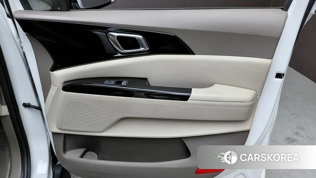 Kia Carnival 4th generation id 4712043 из Кореи 16