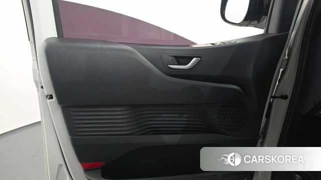 Hyundai Staria id 4985219 из Кореи 17