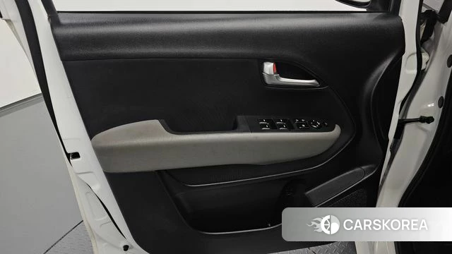 Kia The New Kia Ray id 4981265 из Кореи 16