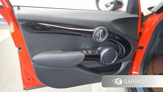 Mini Cooper S id 5013937 из Кореи 16