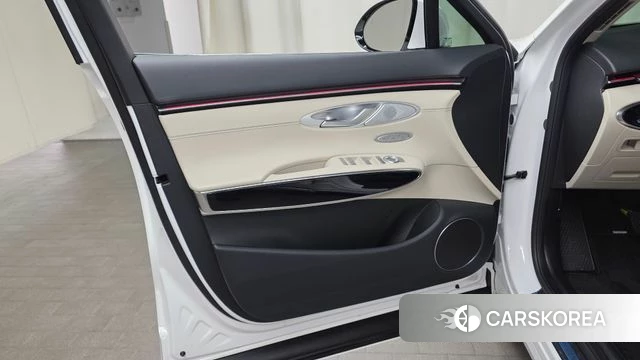 Genesis GV70 id 4995661 из Кореи 16