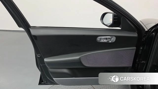 Hyundai Ionic 6 id 5045808 из Кореи 16