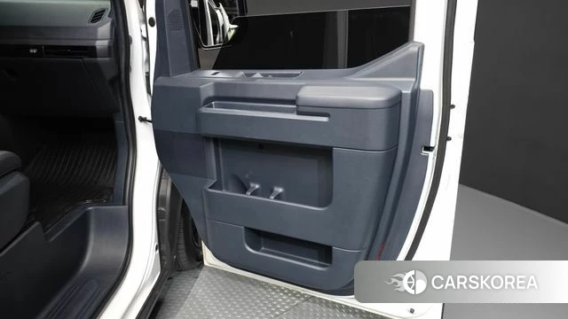 Kia PV5 id 5032772 из Кореи 16