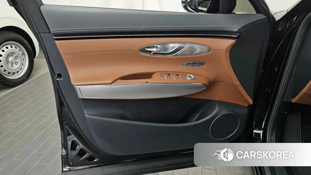 Genesis GV70 id 5003178 из Кореи 16