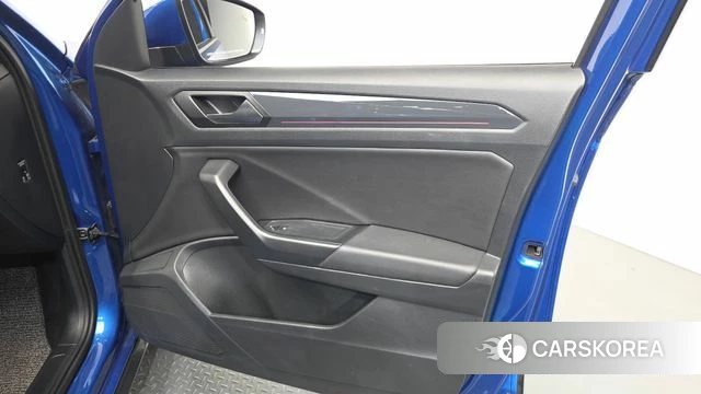 Volkswagen T-Roc id 5022969 из Кореи 16