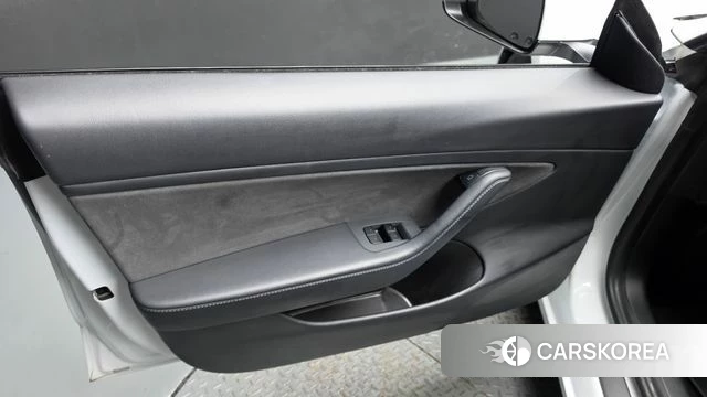 Tesla Model 3 id 5028355 из Кореи 16