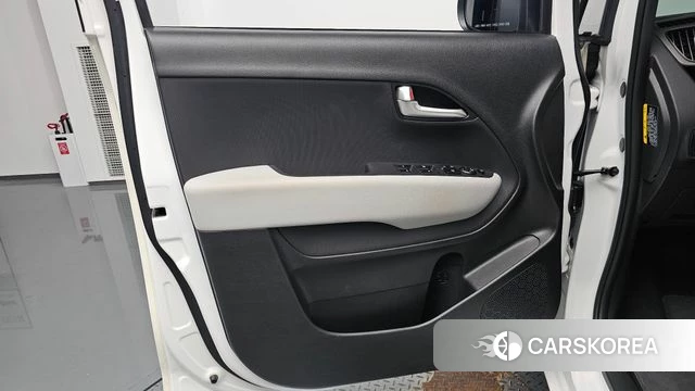 Kia The New Kia Ray EV id 5039295 из Кореи 16