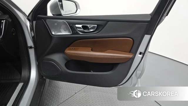 Volvo V60 Cross-Country 2nd Generation id 4929905 из Кореи 16