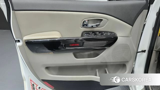 Kia All New Carnival id 5024136 из Кореи 16