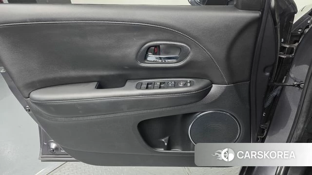 Honda HR-V id 4977700 из Кореи 16