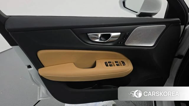 Volvo S60 3rd generation id 5016336 из Кореи 16