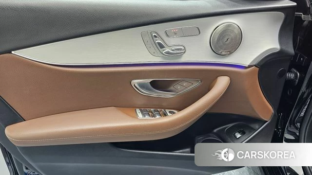 Mercedes-Benz E-Class W213 id 5028420 из Кореи 16