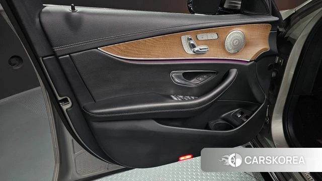 Mercedes-Benz E-Class W213 id 4976812 из Кореи 16