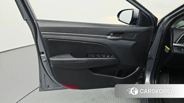 Hyundai Avante AD id 4795065 из Кореи 16