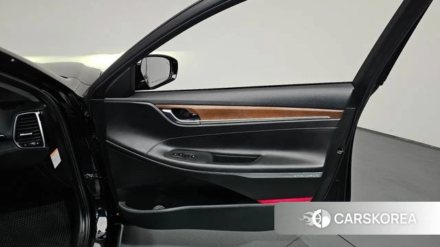 Hyundai Grandeur IG Hybrid id 4760394 из Кореи 16