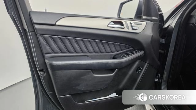 Mercedes-Benz GLE - Class W166 id 5048520 из Кореи 16