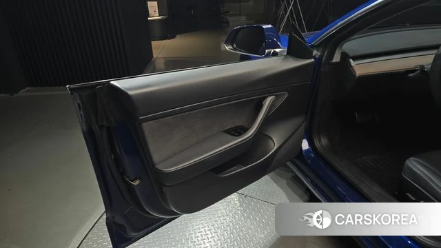 Tesla Model 3 id 4677192 из Кореи 16